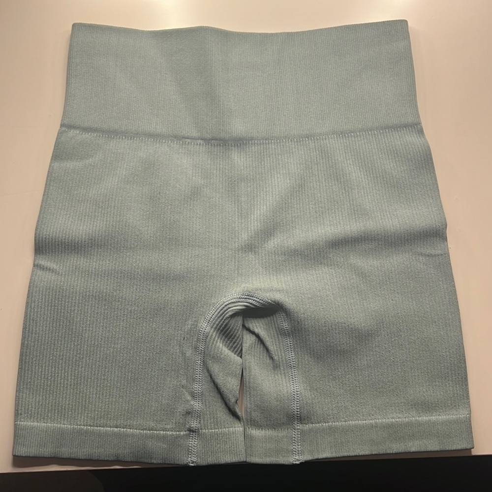 biker shorts